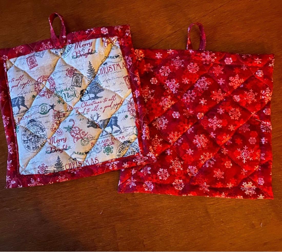 Rustic Woodland Winter Pair of Hot Pads — photo 1