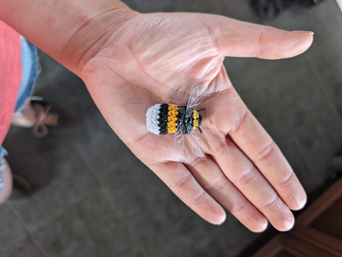 Handmade crochet Bumblebee — photo 1