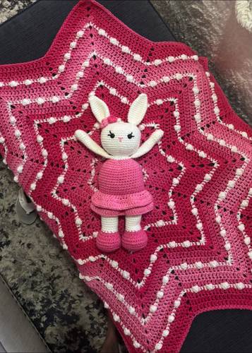 Ombre baby blanket and bunny stuffy set